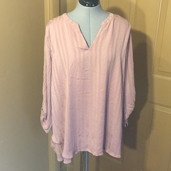 Maurices Tops - 🦋Maurice’s top size XL